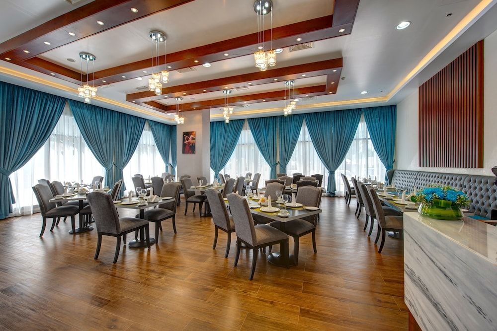 Class Hotel Apartments