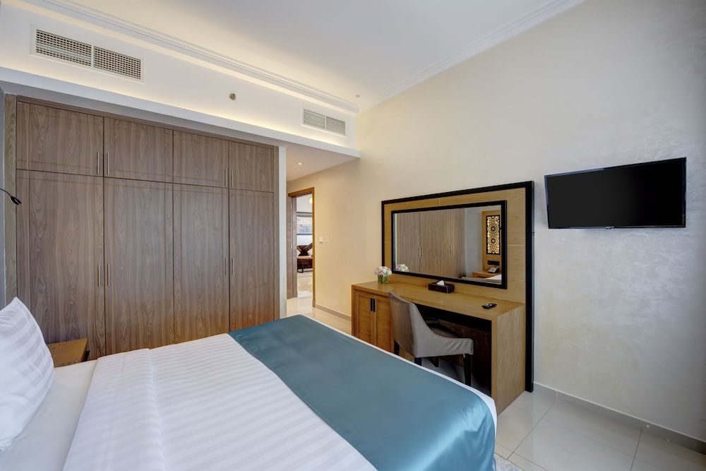 Class Hotel Apartments