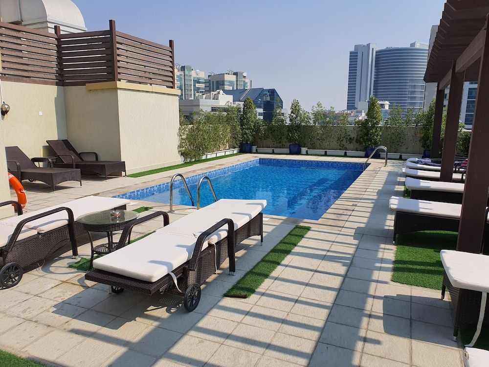 Class Hotel Apartments
