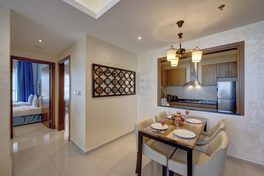 Class Hotel Apartments