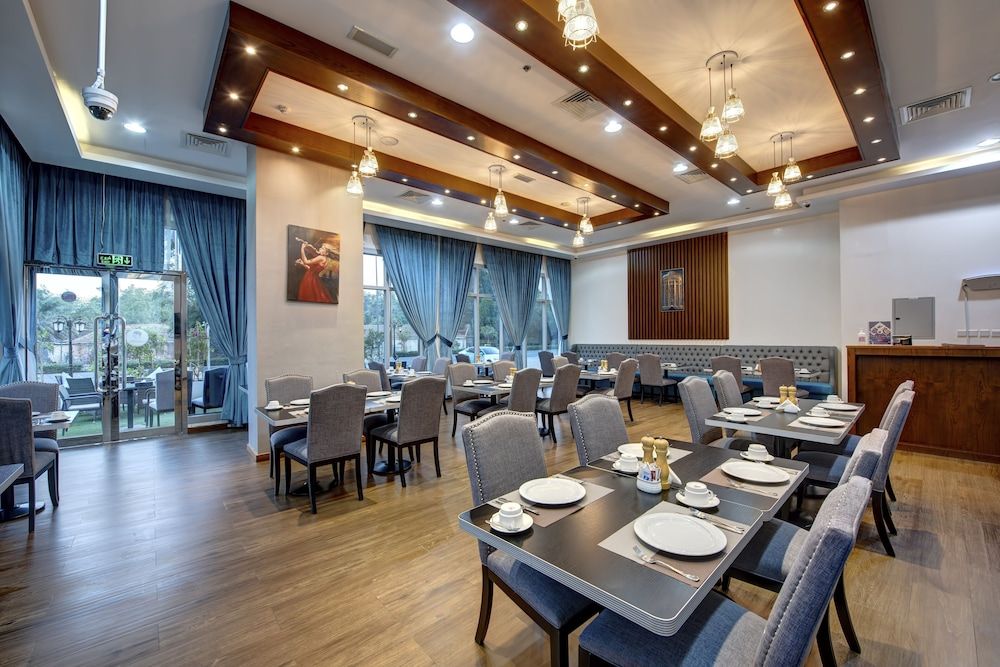 Class Hotel Apartments