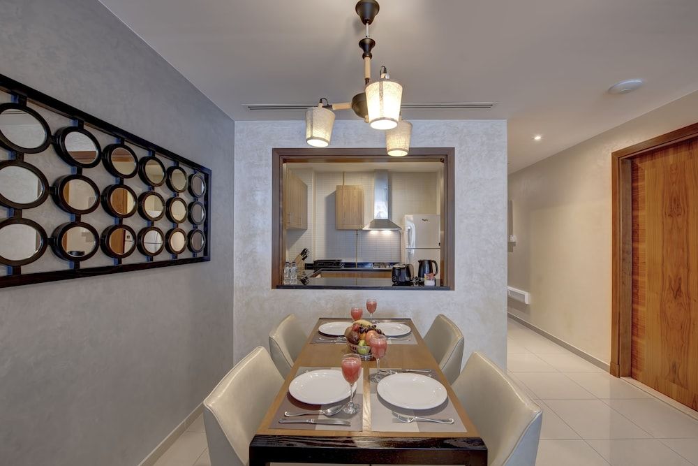 Class Hotel Apartments