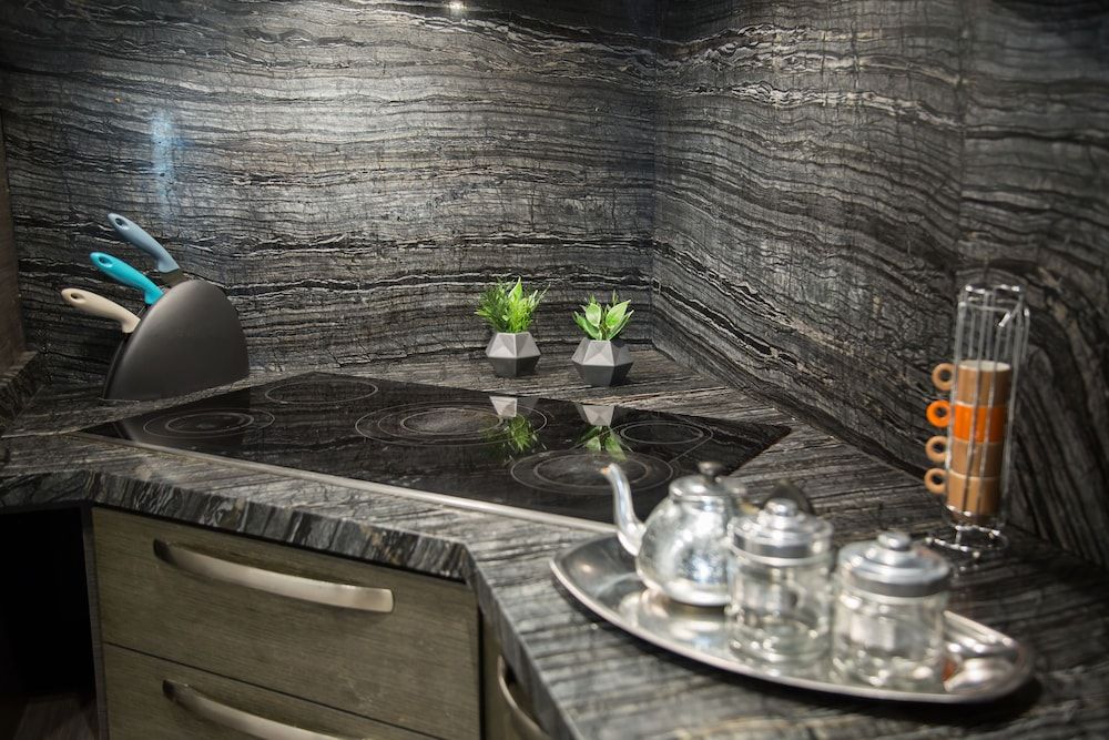 undefined HiGuests - Shams 4 8