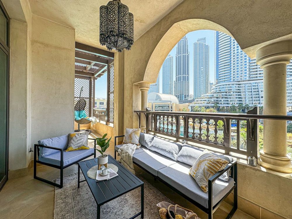 HiGuests - Souk Al Bahar