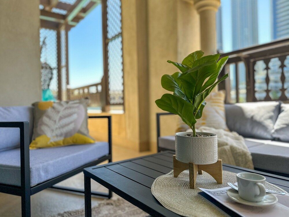 HiGuests - Souk Al Bahar