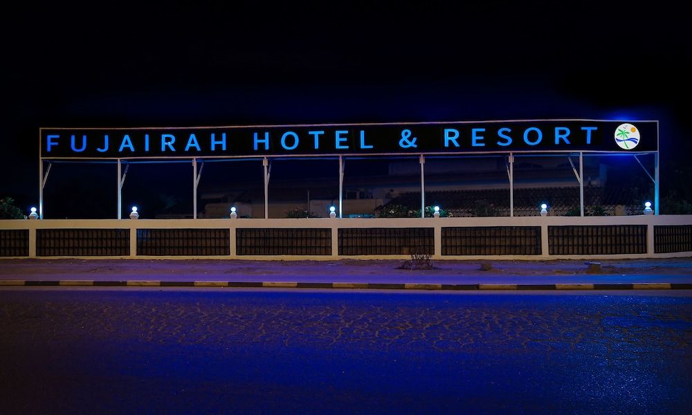 undefined Fujairah Hotel & Resort 3