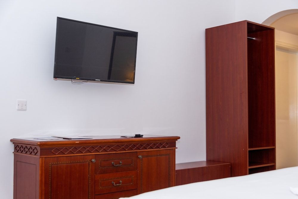 undefined Fujairah Hotel & Resort 8