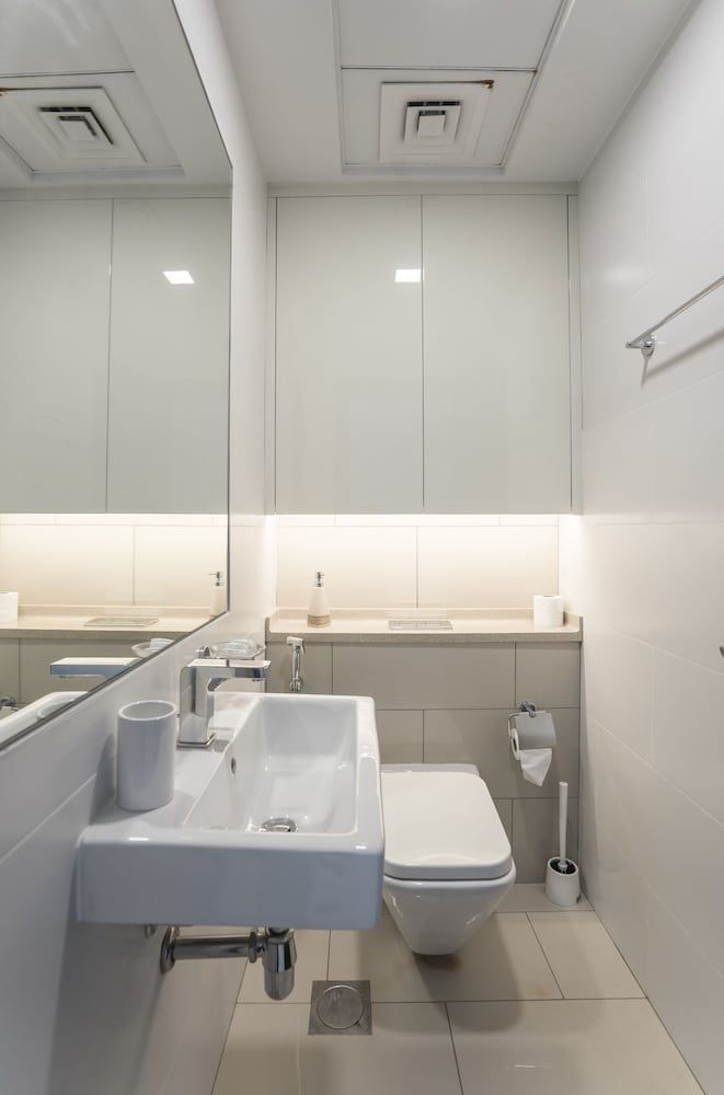 HiGuests - Botánica Tower City Apartment, 1 Queen Bed, Marina View 17