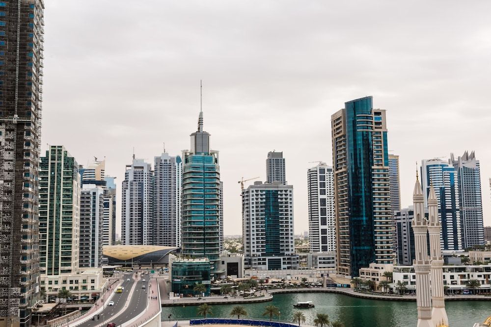 undefined HiGuests - Sky Views   7