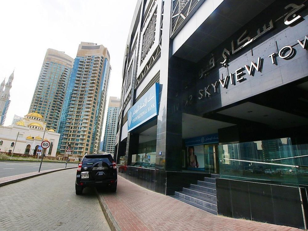 undefined HiGuests - Sky Views   5