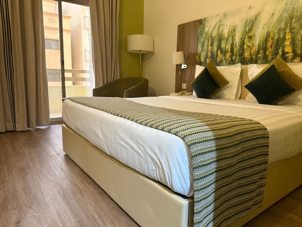 undefined Royal View Hotel 5