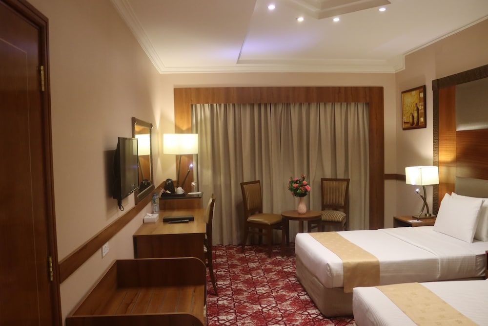 undefined GSS Avenue Hotel 9