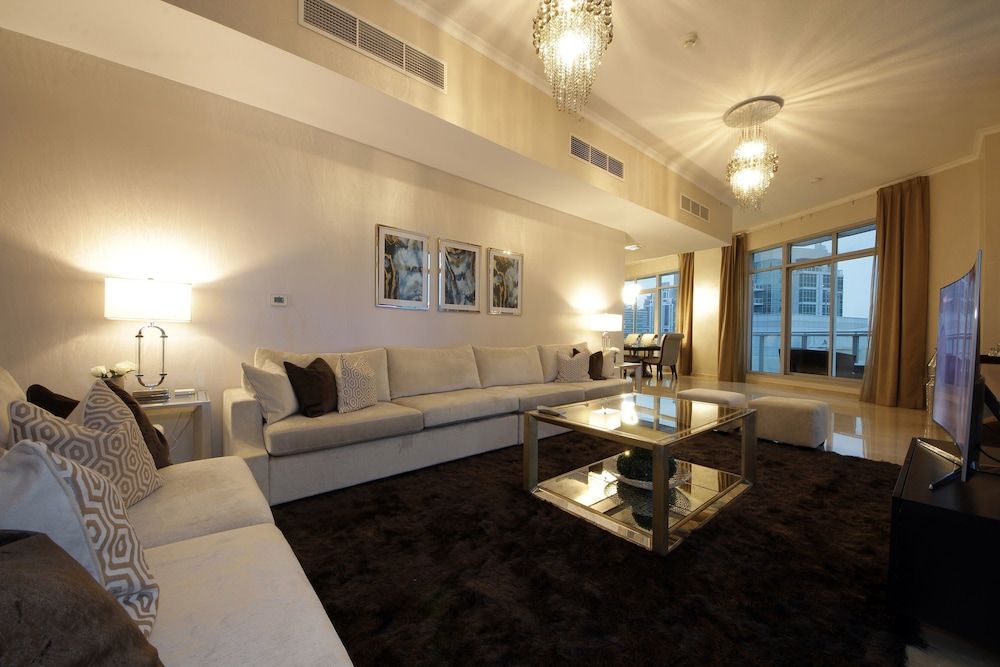 Signature Holiday Homes - The Penthouse Apartment 18