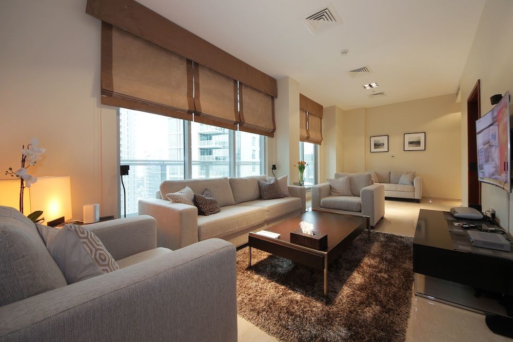 Signature Holiday Homes - The Penthouse Apartment 17