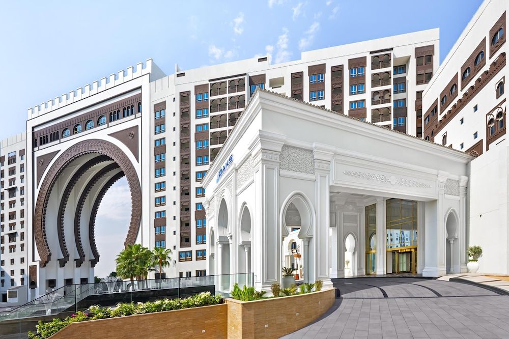 undefined Oaks Ibn Battuta Gate Dubai 4