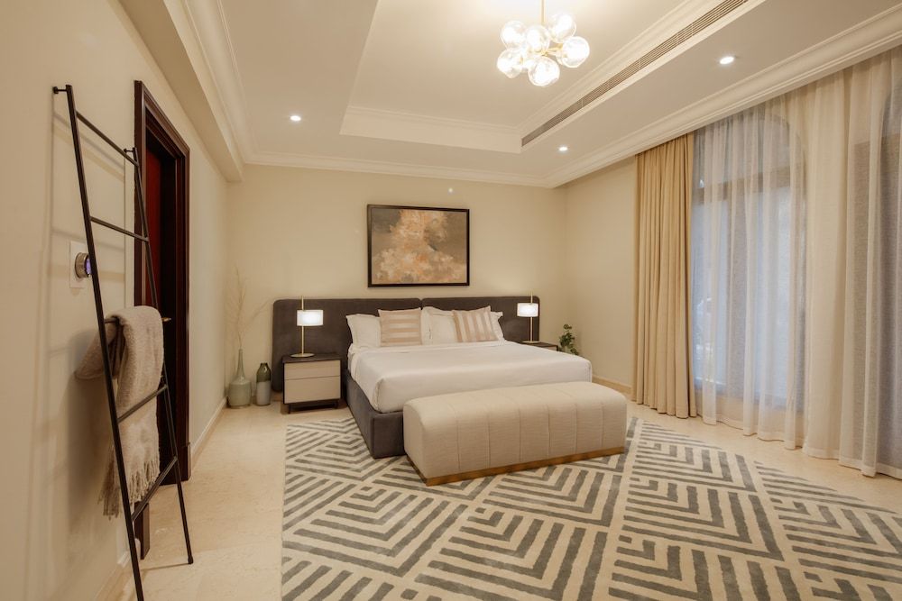 Fantastay Signature Villa Apartment, 6 Bedrooms, Ocean View 7