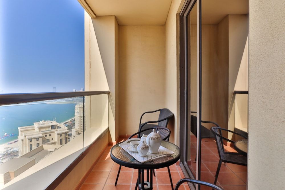 HiGuests - Shams 1 Basic Apartment 24