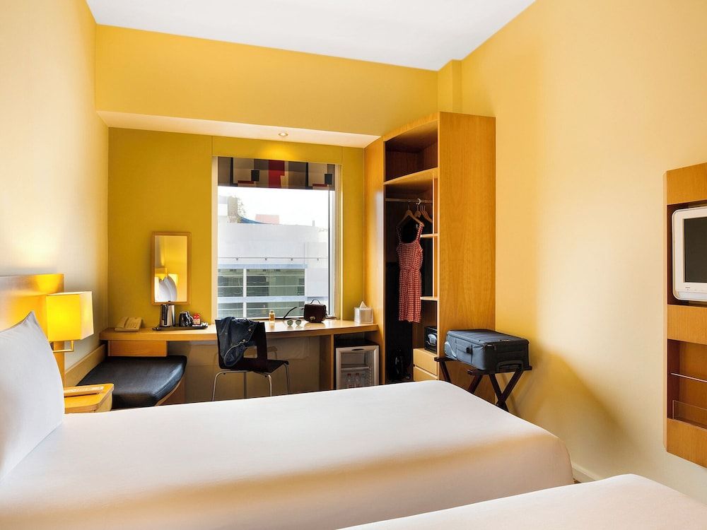 undefined ibis Dubai Al Rigga 10