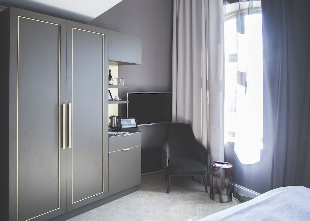 Opus XVI, a member of Small Luxury Hotels of The World Classic Room 8