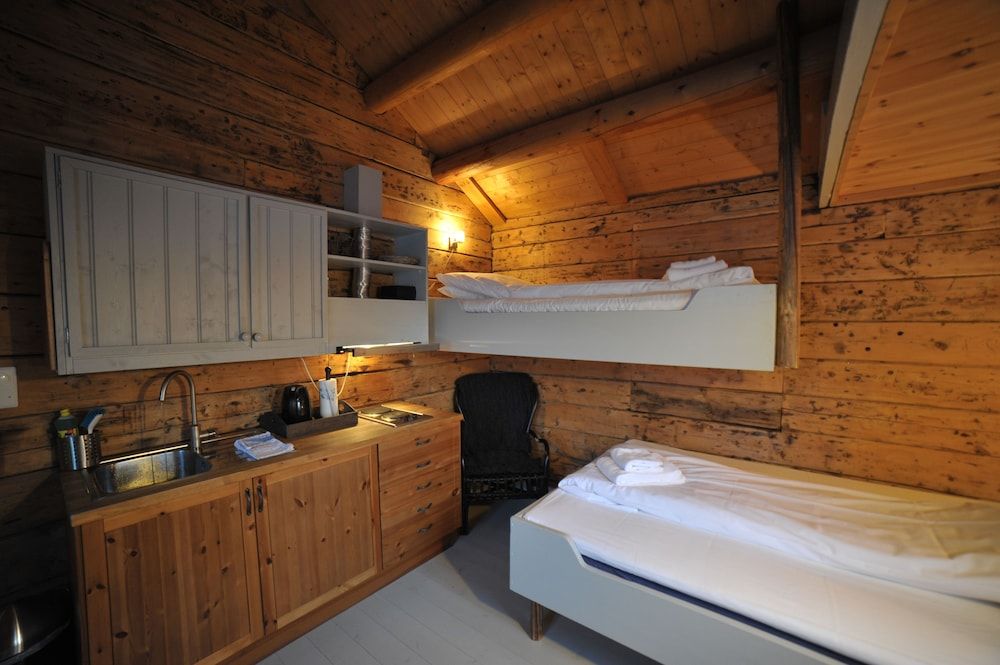 1-bedroom Comfort rorbu cabin
