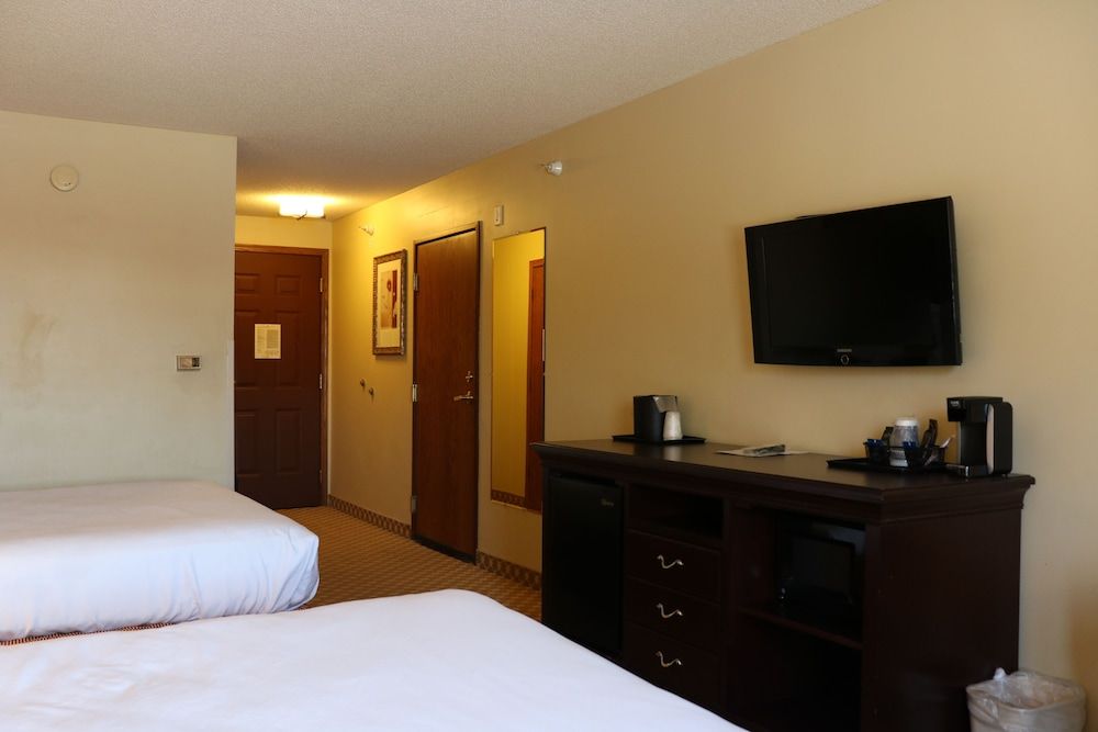 Room, 2 Queen Beds, Non Smoking