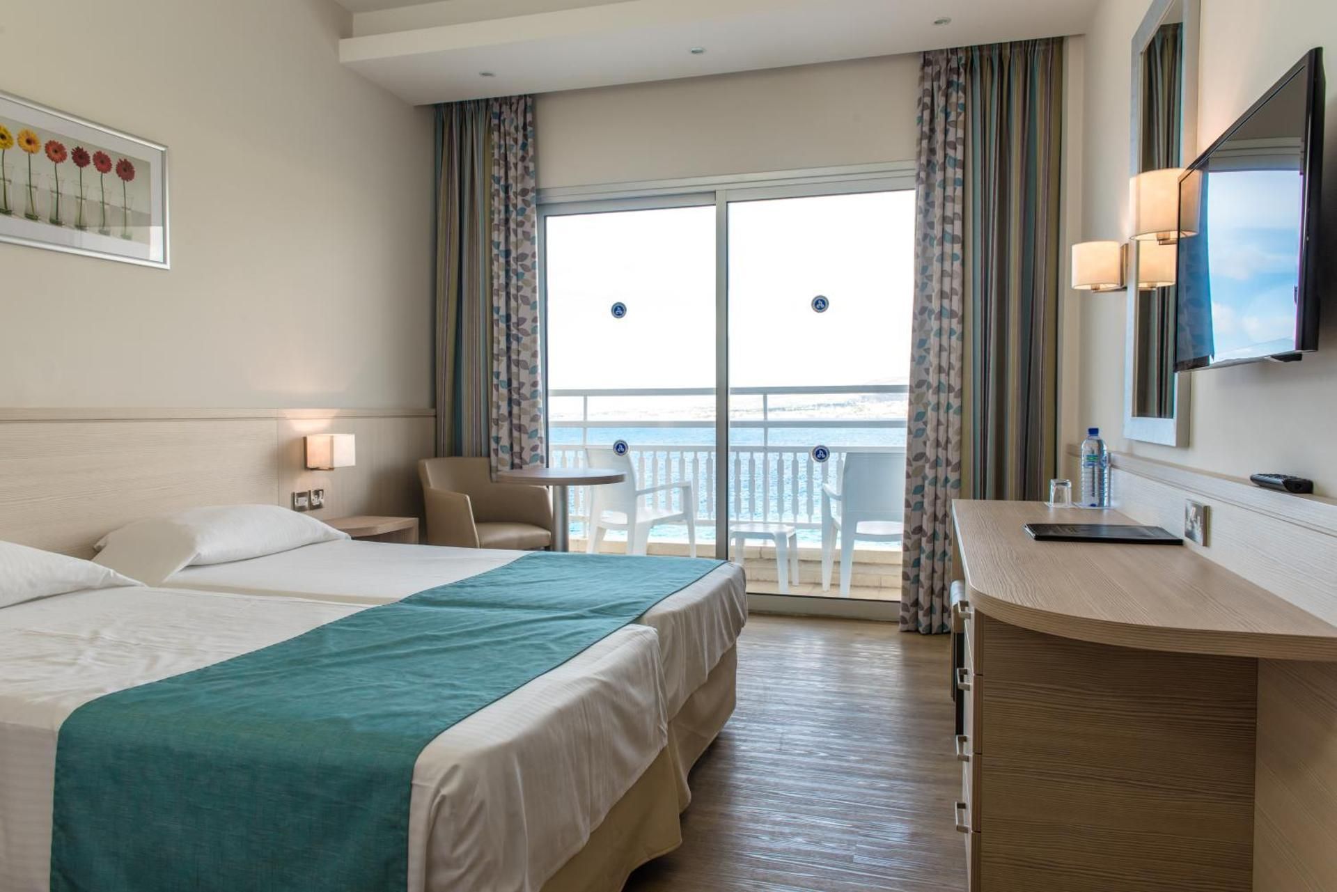 Double or Twin Room with Garden View