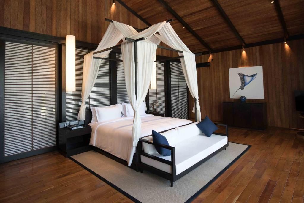 Deluxe Villa - Mangrove Facing