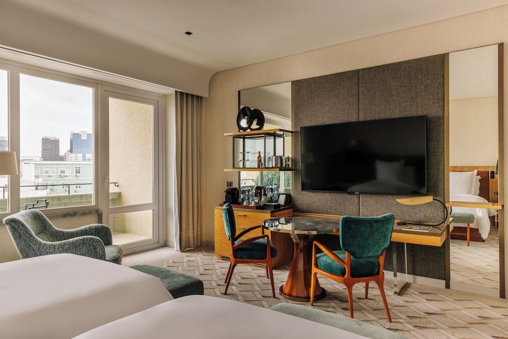 undefined Four Seasons Hotel Ritz Lisbon 9