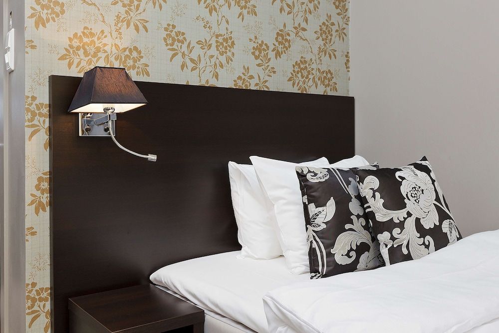 undefined Saga Hotel Oslo, WorldHotels Crafted 10