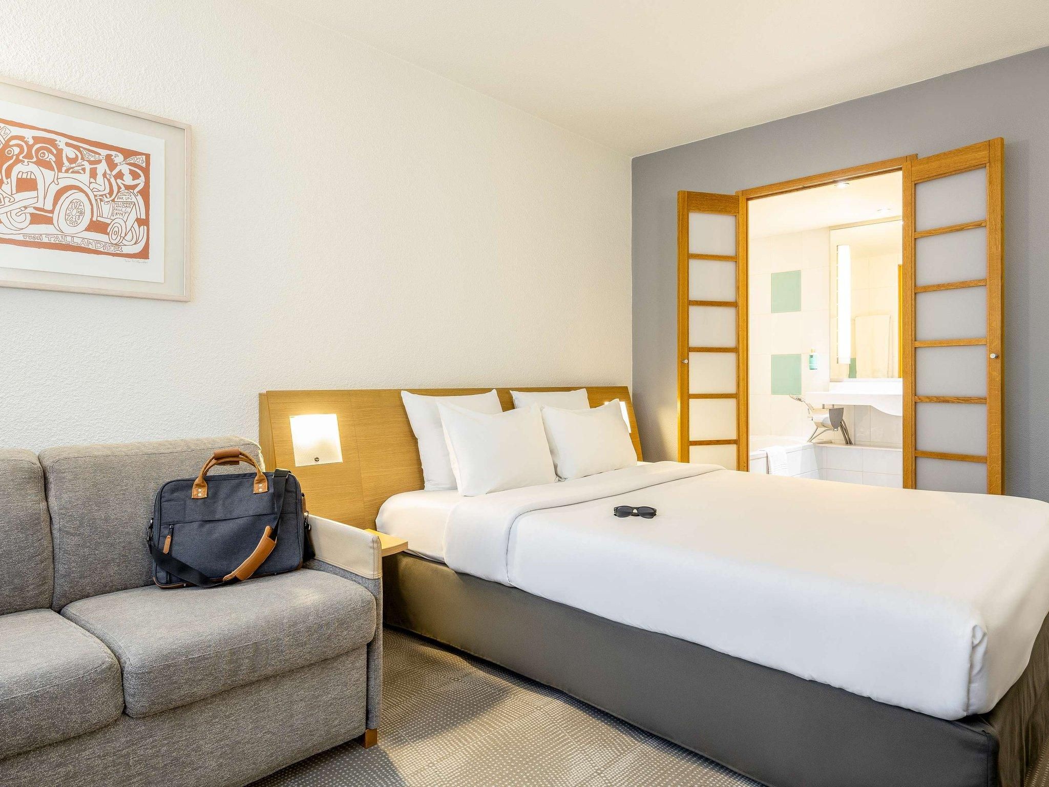 Superior Room with double bed and a sofa bed
