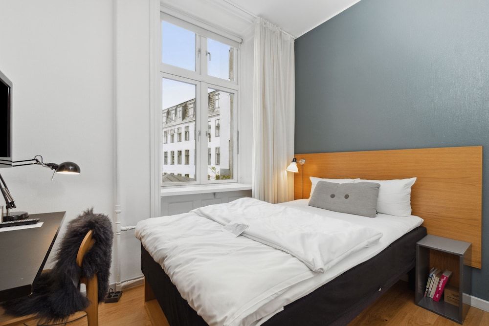 undefined Ibsens Hotel 5