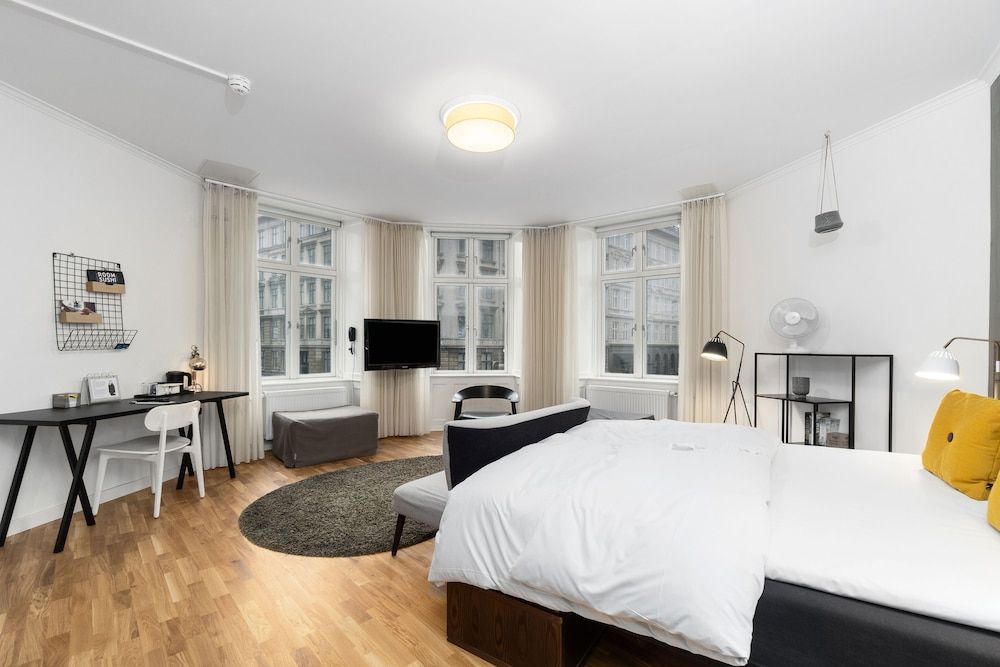 undefined Ibsens Hotel 2