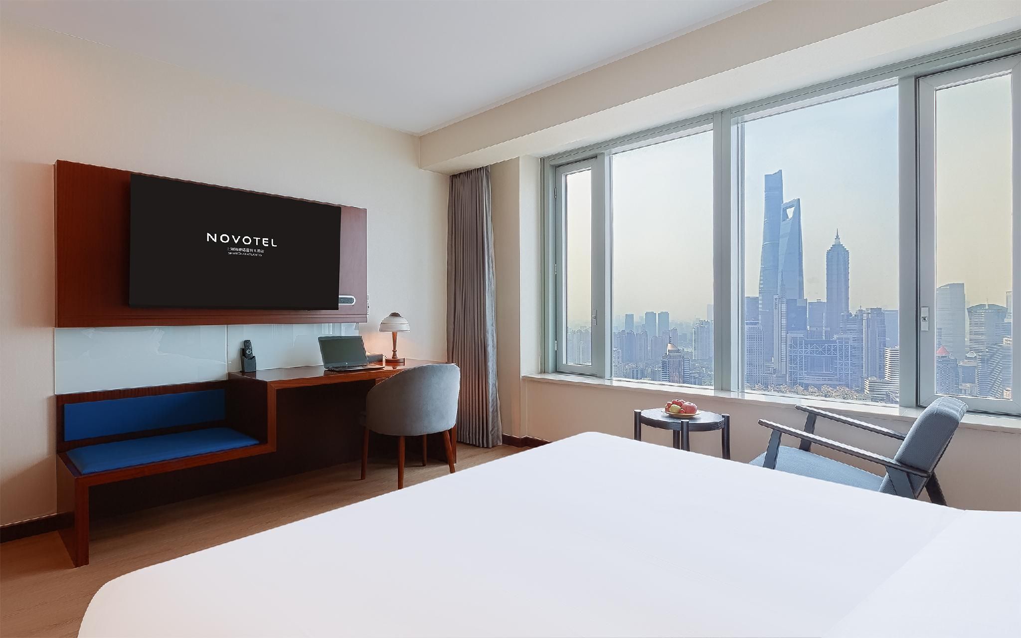 Superior Room with 1 king-size bed, Executive Floor