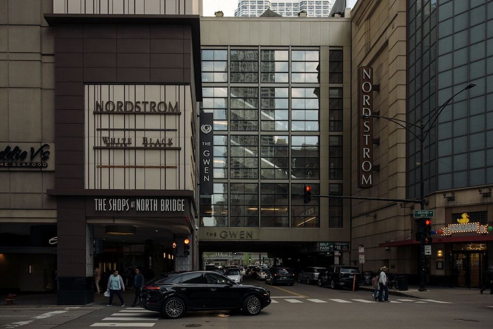 undefined The Gwen, a Luxury Collection Hotel, Michigan Avenue Chicago 9