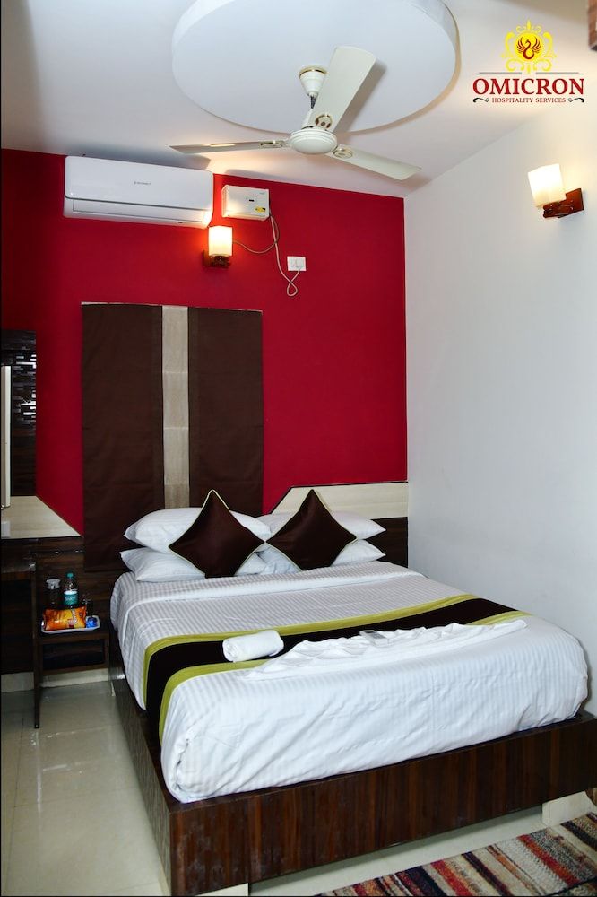undefined Omicron Hotel 1  BHK Studio Rooms 5