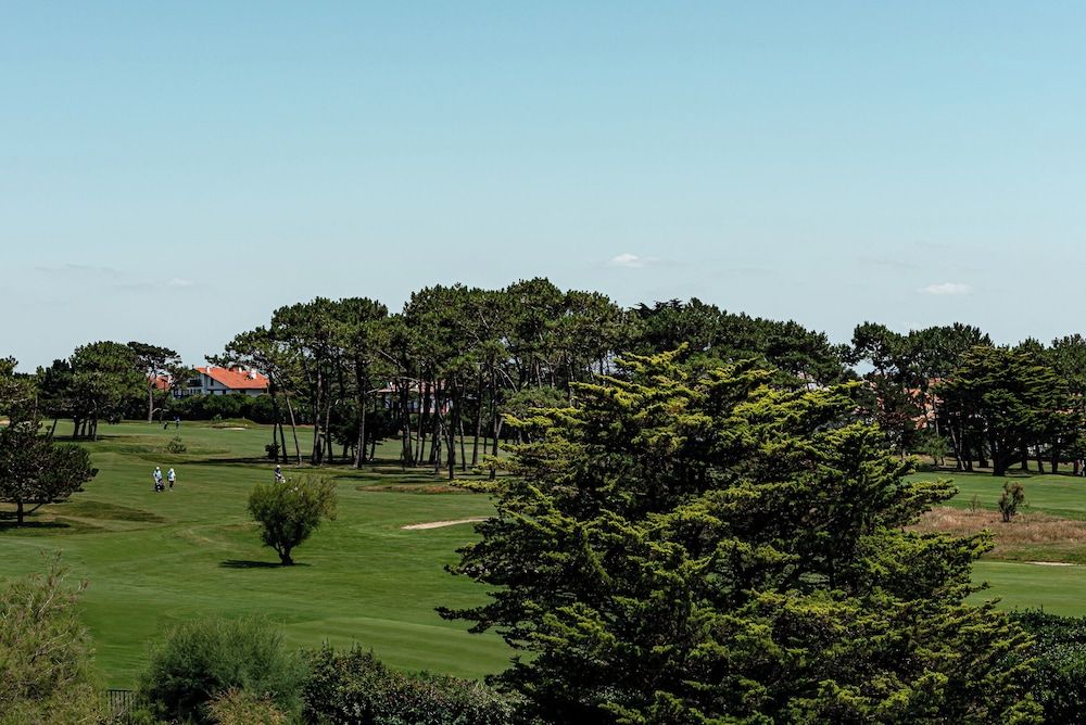 Deluxe Room, Golf View