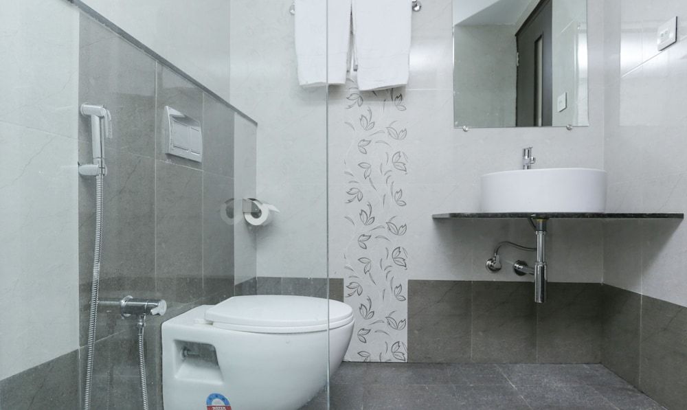 Treebo Sunrise IG Road Standard Double Room 11