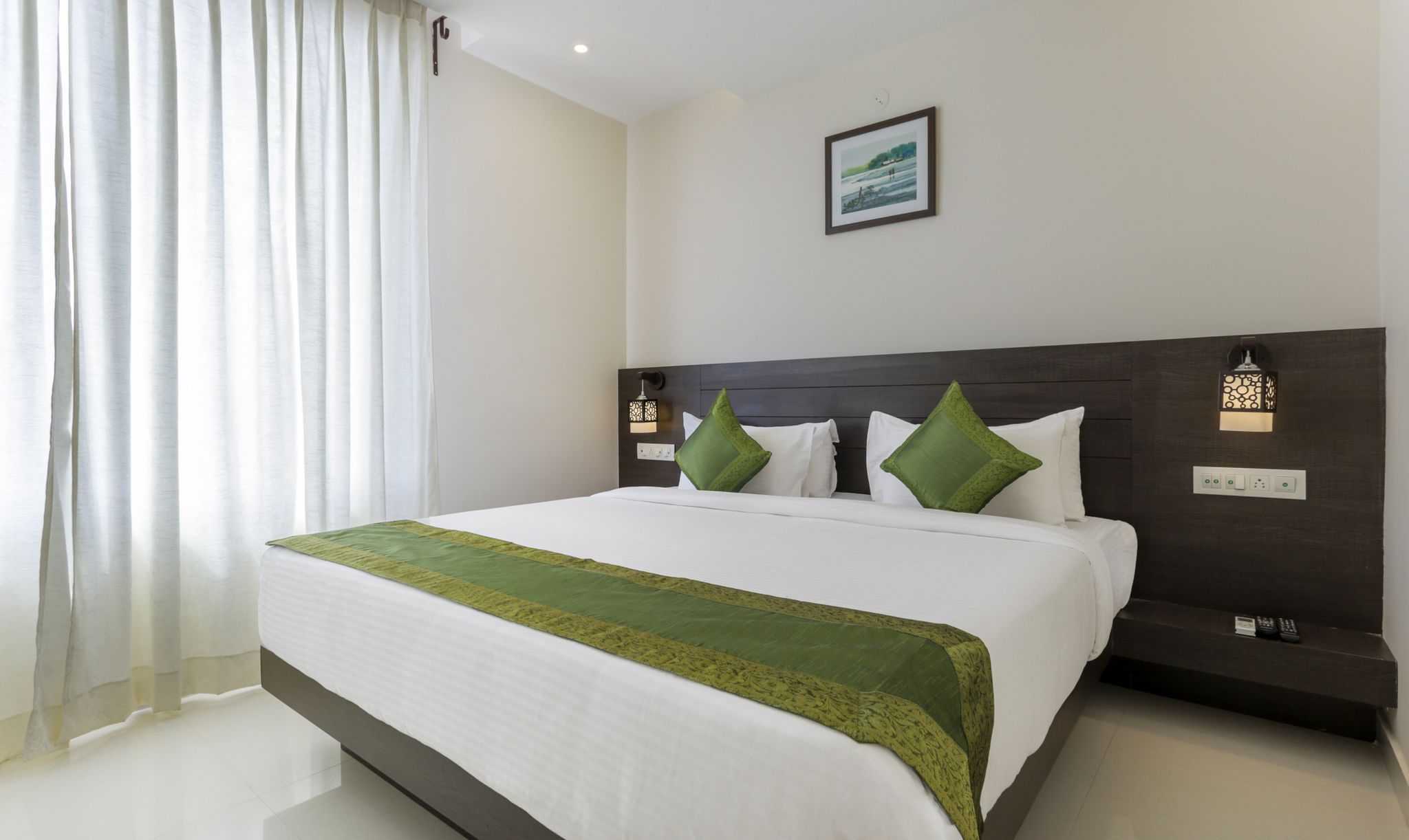 Treebo Sunrise IG Road Standard Double Room 5