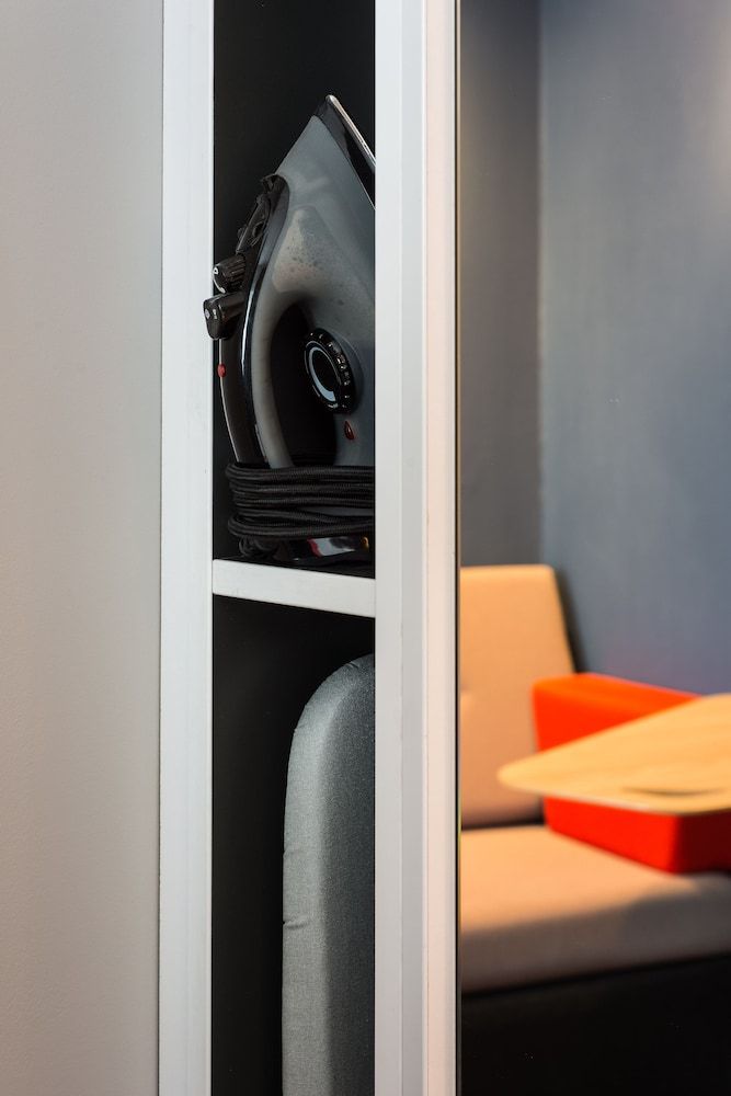 Holiday Inn Express Strathclyde Park M74 JCT 5 by IHG Standard Room (with Free Hot Breakfast) 5