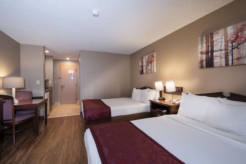 Guest Inn & Suites - Midtown Medical Center Standard Room, 2 Queen Beds 5