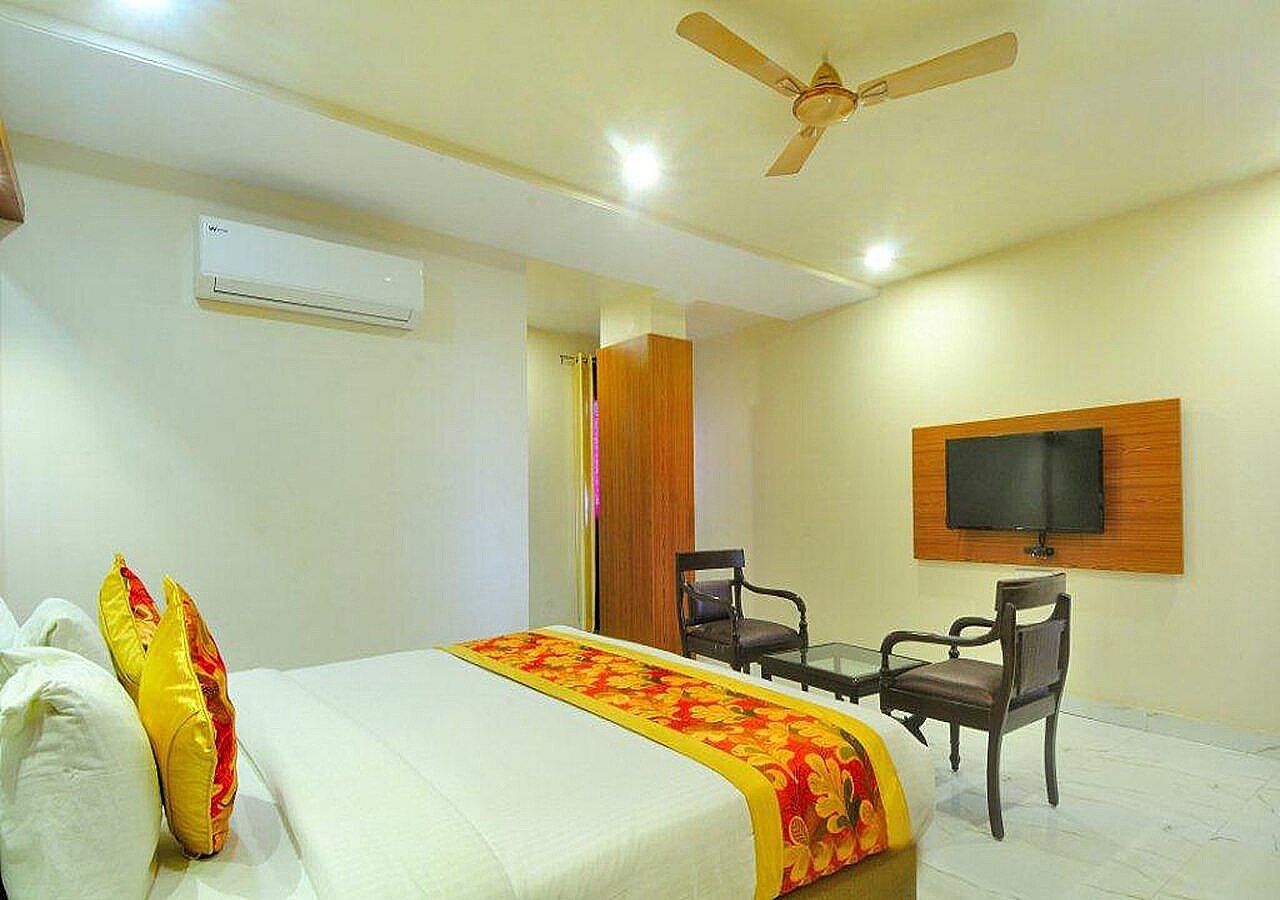 Deluxe Ac Double Bed Room