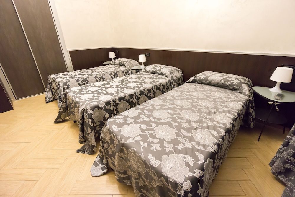 undefined Funny Palace Hostel 4