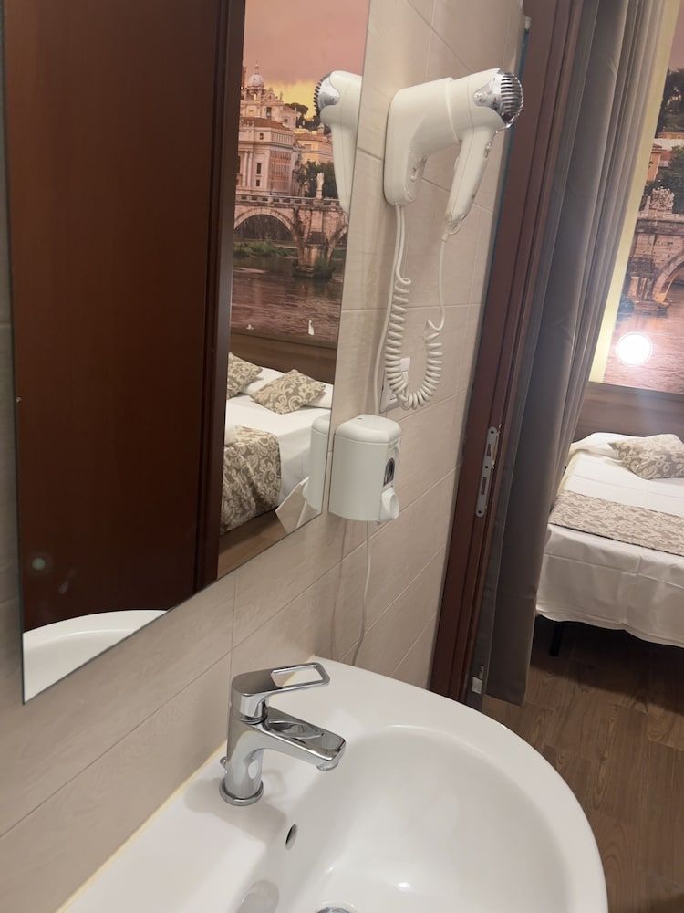 undefined Albergo Corvetto corso Lodi 7