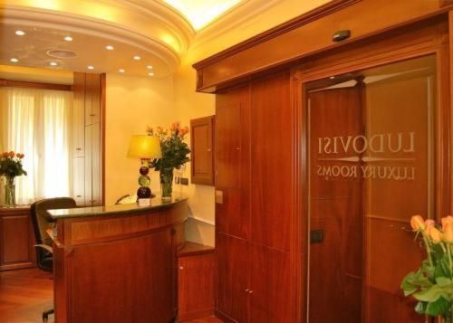 undefined Luxury Ludovisi Rooms 10