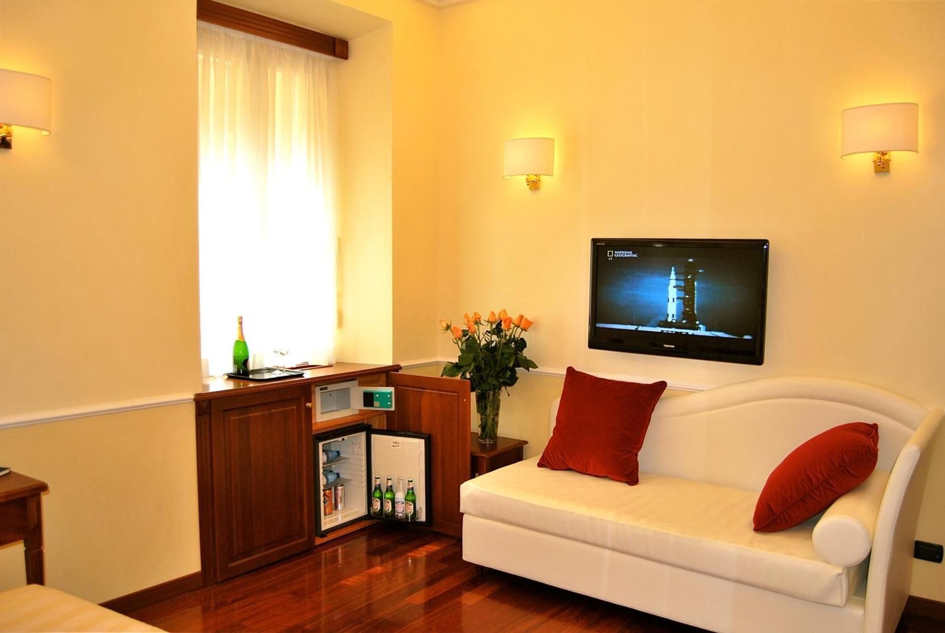 undefined Luxury Ludovisi Rooms 9