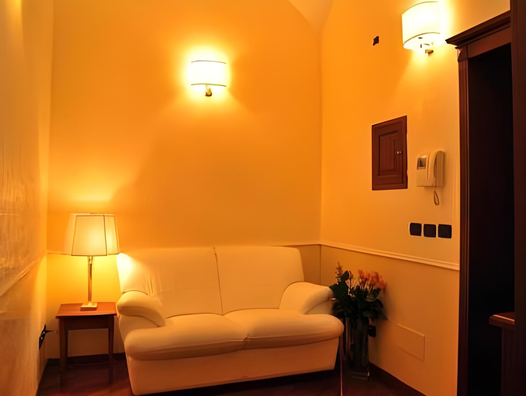 undefined Luxury Ludovisi Rooms 8