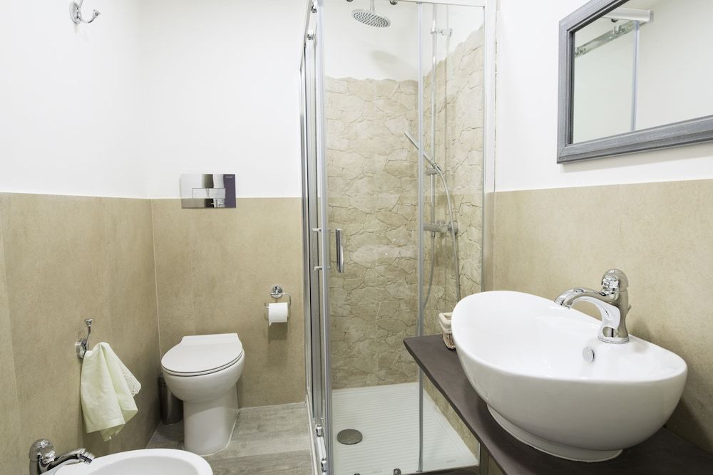 Dimora Partenopea Double Room, Balcony 6