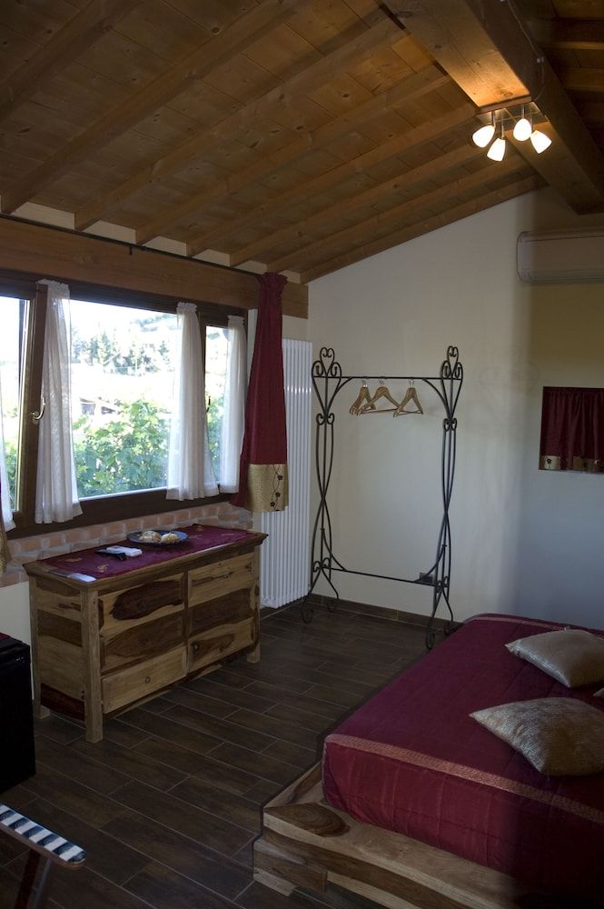 Corte Tamellini Panoramic Studio Suite, Valley View, Annex Building