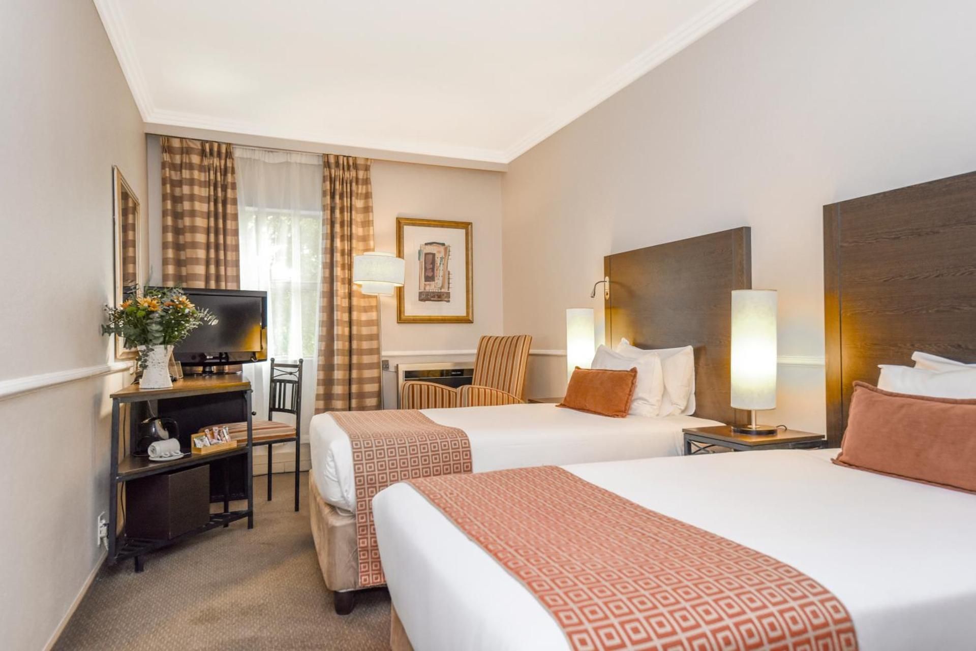 Standard Twin Room