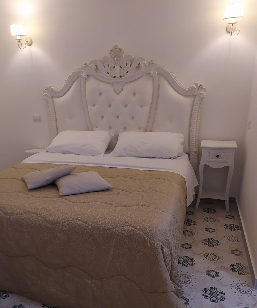 Donna Lucrezia B&B - Boutique Hotel Style Standard Double Room 4